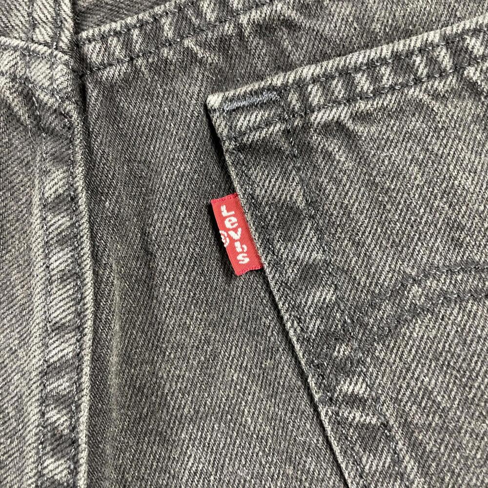 Leviās 501 Cutoff Jean Shorts Black Button Fly Women's W27 ( 30 X 3ā Inseam ) - Picture 10 of 16